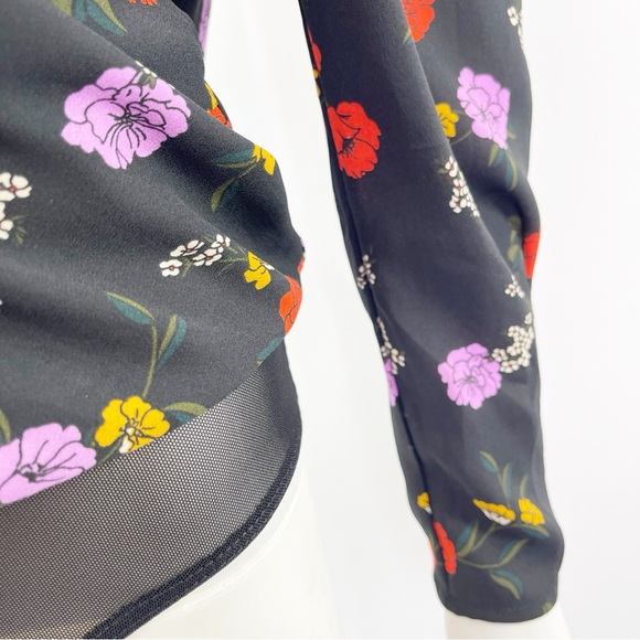 ASTR The Label Long Sleeve Bodysuit Black Floral Faux Wrap Surplice V-Neck XS - Picture 5 of 9